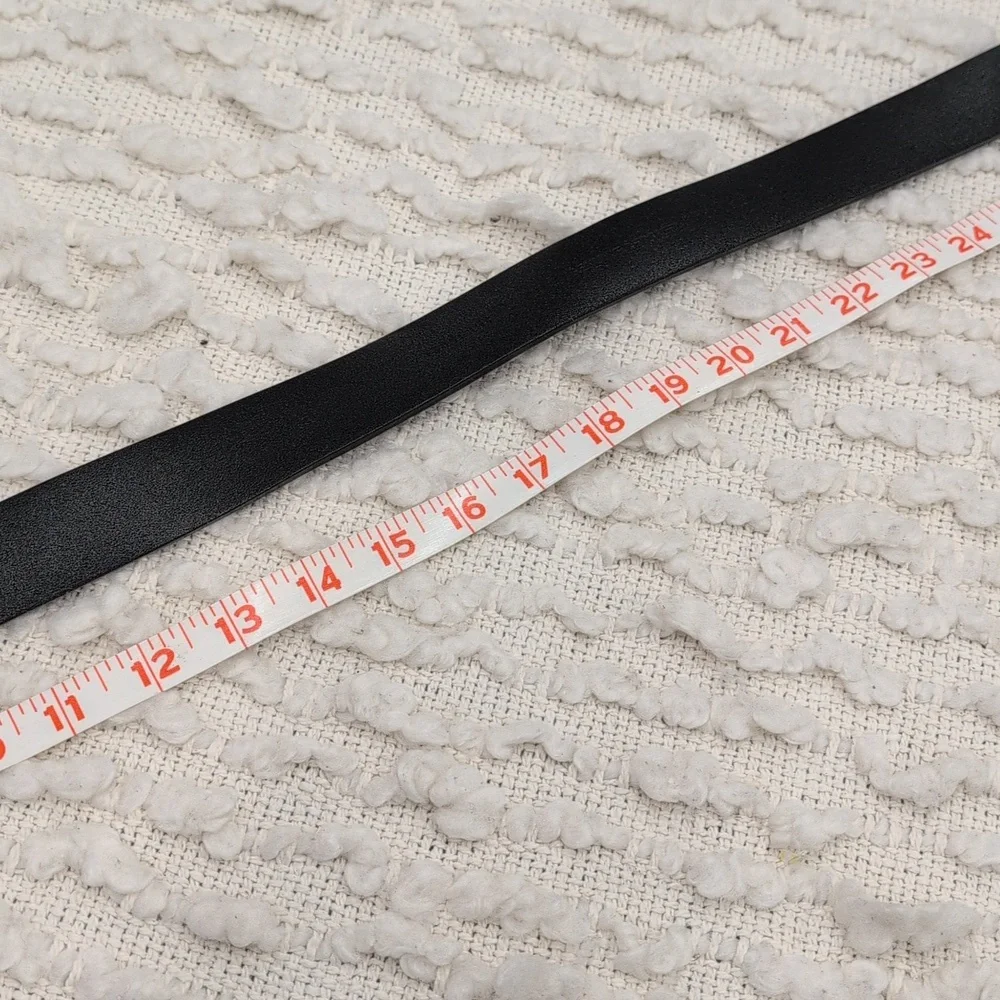 Carhartt Men's Medium Black Leather Simple Straight Work Belt with Metal Buckle